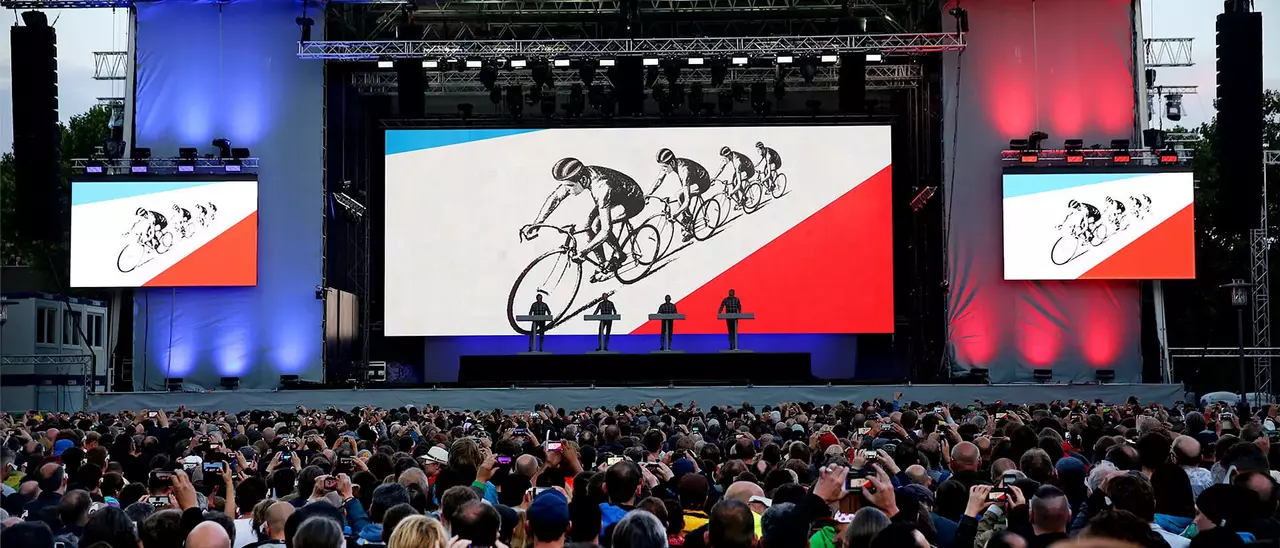 Kraftwerk 3Dヨーロッパ・ツアーをSoundscapeで du0026baudiotechnik