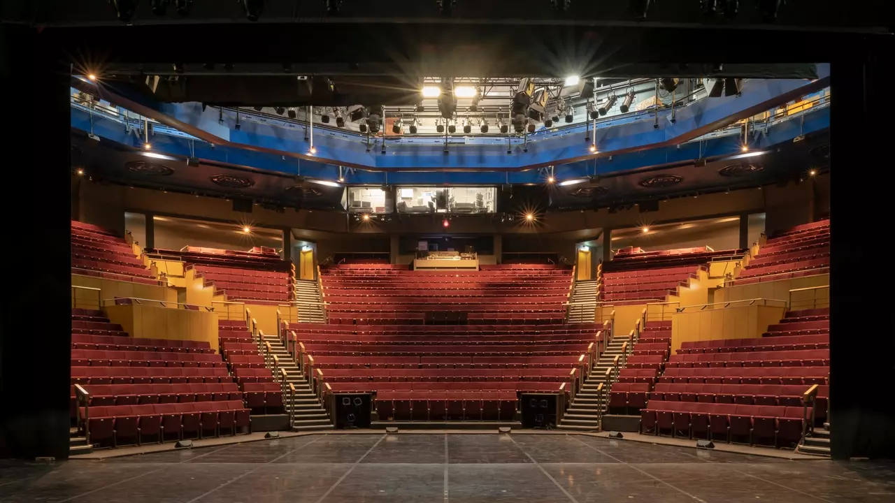 Leeds Playhouse first UK Regional Theatre to install d&b Soundscape d